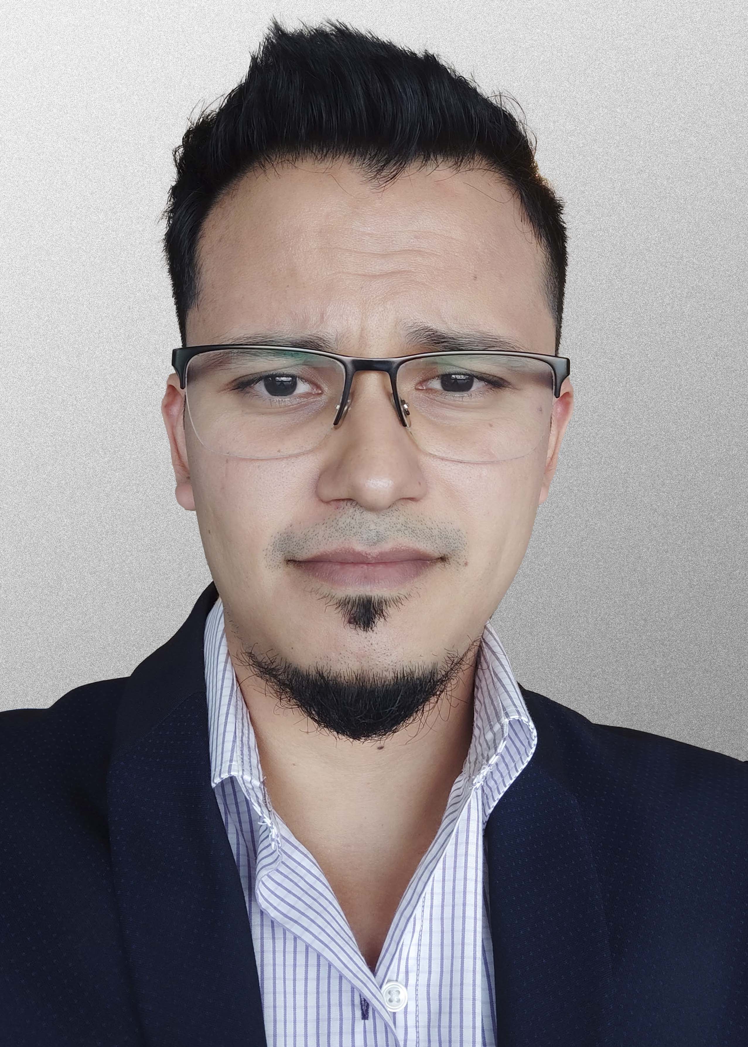 Foto Mtro. Héctor Cruz