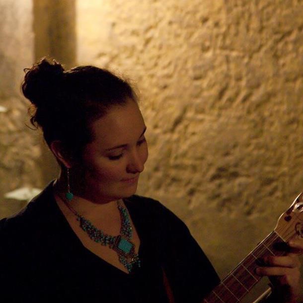 María González