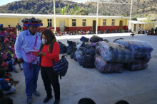 Entregan más de mil cobijas, cuadernos, juguetes y ropa en comunidades wixárikas_6
