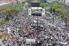 Más de 103 mil universitarios salieron a marchar por la autonomía y un presupuesto digno para la UdeG_4