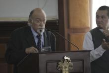 Recibe Guillermo García Oropeza el premio “Ciudad de Guadalajara”_1