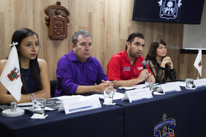 Representantes de dependencias de la UdeG en rueda de prensa 