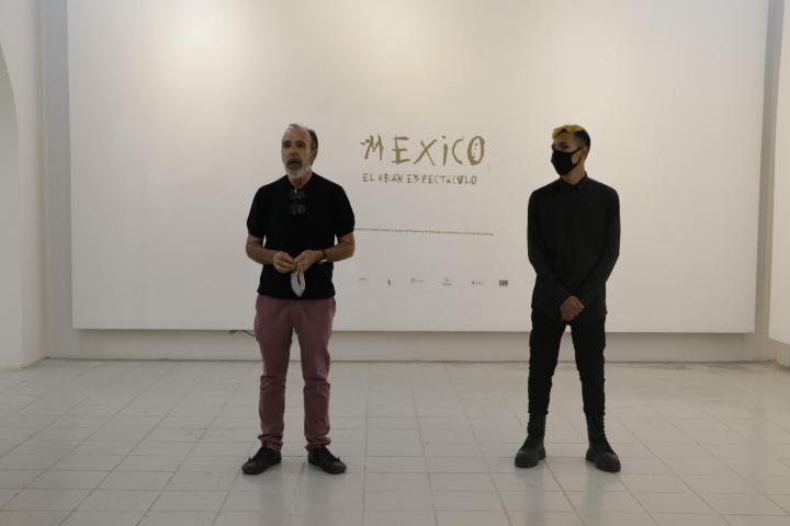 l maestro Agredano Delgadillo adelantó que la próxima exposición que tendrá la galería será de escultura, con obras de la comunidad académica del CUAAD.