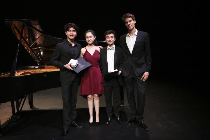 Premian a ganadores del 5° Concurso Nacional de Piano de la UdeG