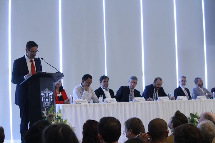 Toma de Protesta del Dr. Francisco Javier González Madariaga 
