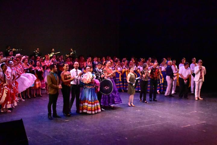 Ecos de mi tierra Gala Folklórica