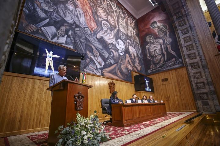 Eric Owen Moss impartió ponencia