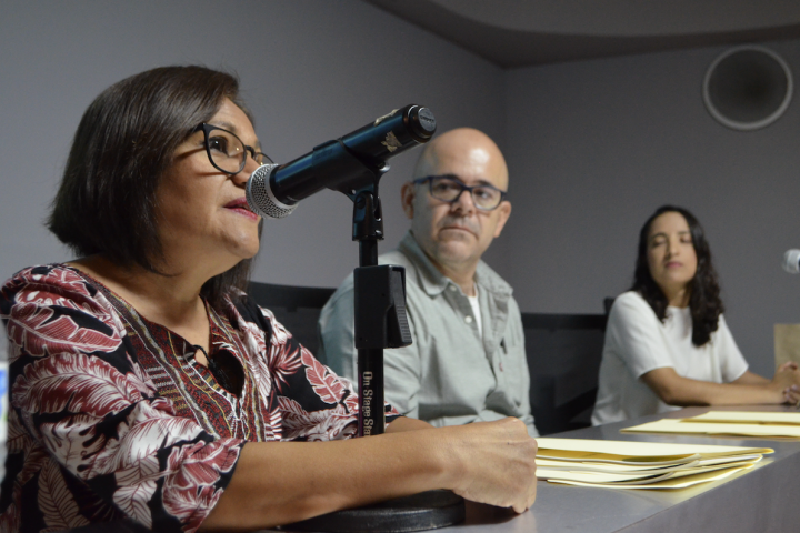 coordinadora de la Licenciatura en Diseño Industrial, maestra María del Rosario Orozco Chávez