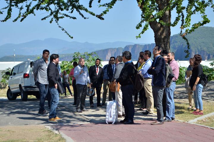 recorrido por las instalaciones del CUAAD