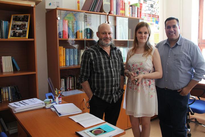 Maestro Leonardo Mora Lomelí con dos profesores de Eslovaquia