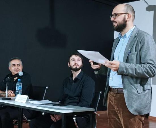 CUAAD y CUCSH realizaron la conferencia “Entender el Arte a través del Adorno” (foto 1)