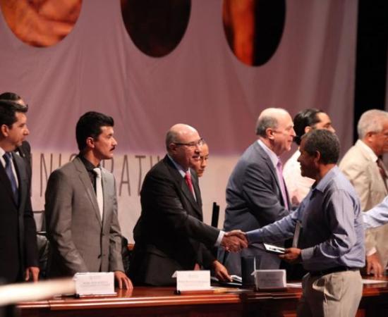 Reconocerá UdeG a sus trabajadores administrativos