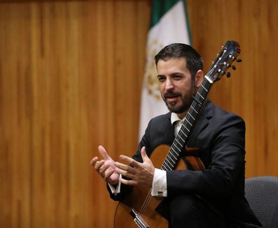 Mauro Zanatta inaugura III Festival Internacional de Guitarra 2