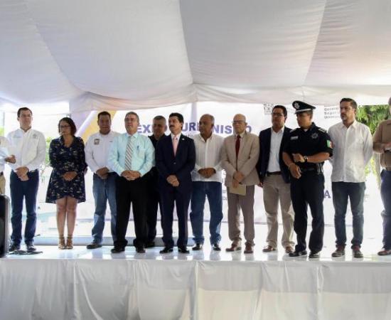 Muestran proyectos de mejora urbana y seguridad para preparatorias 1