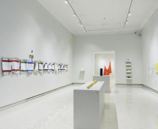 El color como elemento vital en la exposición “Sin más que decir” 4