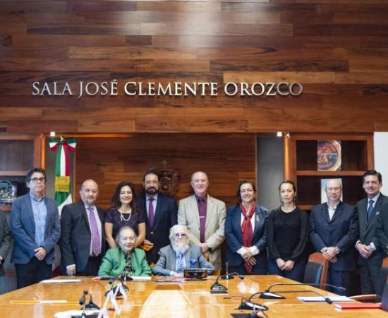 UdeG y FCE difundirán y conservarán obra de Fernando del Paso 1
