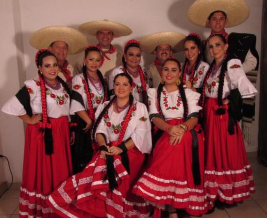 Gestora cultural del CUAAD rescata la identidad de La Huerta, Jalisco_3