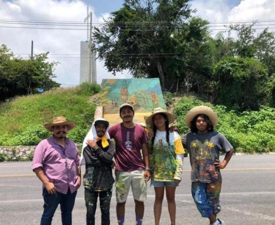 Plasman estudiantes del CUAAD murales en Chapala_1