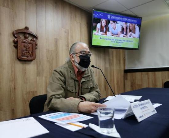 Ingresan a UdeG 46.62 por ciento de aspirantes a licenciaturas en ciclo 2022-A (foto 1)