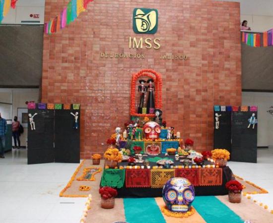 CUAAD mantiene viva la tradición del Día de Muertos_3