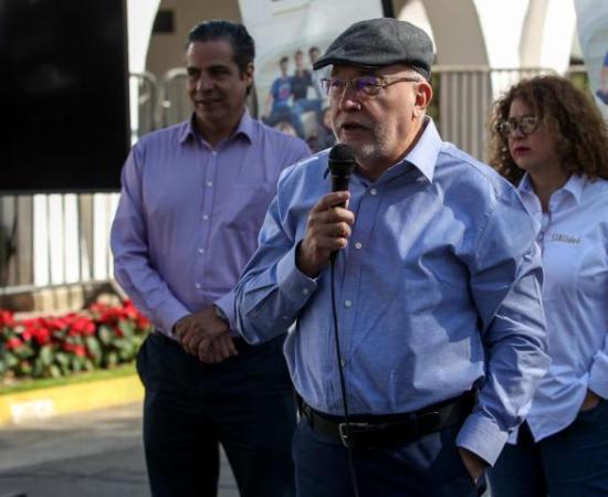 Dan master class frente a Casa Jalisco, sobre el poder de la ciudadanía para el diálogo democrático_3