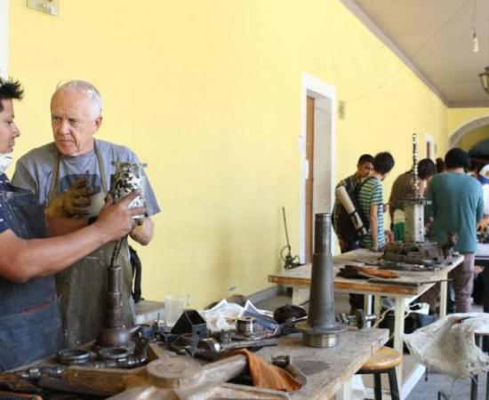 Crearán esculturas a puertas abiertas en Escuela de Artes del CUAAD (foto 2)