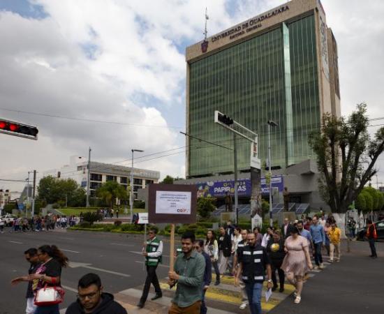 Evacúa UdeG a 238 mil personas durante Macrosimulacro Nacional 2024_1