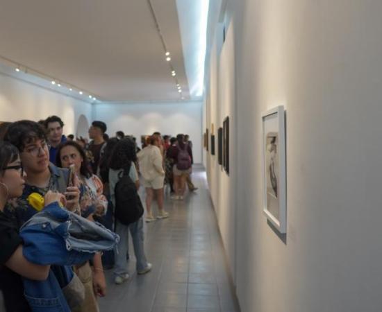 Exhiben fotografías de estudiantes en la galería Jorge Martínez_2
