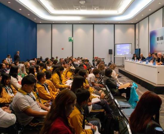 México y Grecia comparten las realidades de su caricatura en la conferencia “De Minerva a Atenea”, en el EICH 2024 2