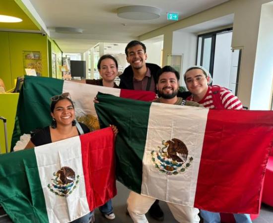 Egresada de UdeG, y tres mexicanos más, participan en el Coro Mundial de Jóvenes 2