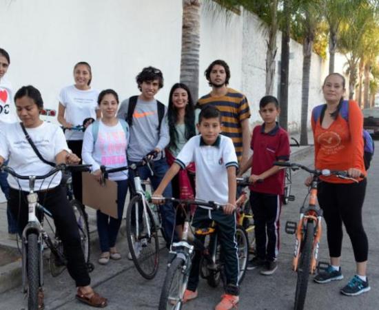 Gestionan ciclovía que conecten el Periférico y la Calzada Independencia con el CUAAD 2