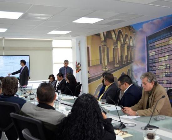 Entregan nuevos planes de estudio a Escuelas Incorporadas