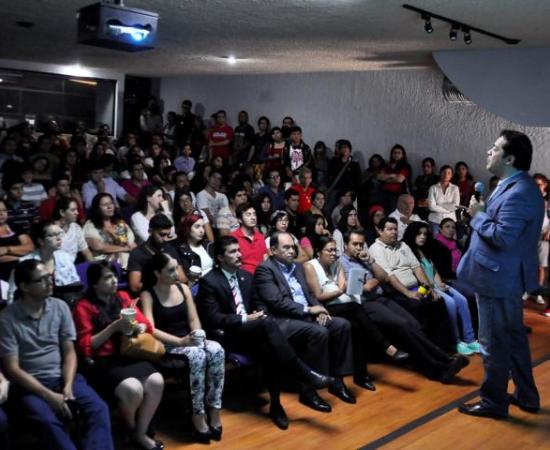 IEPC reflexiona el voto informado con estudiantes del CUAAD (foto 1)