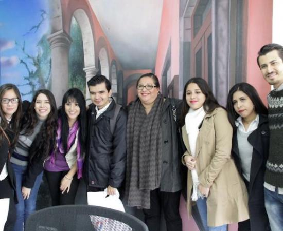 Reconoce empresa Total a diseñadores gráficos del CUAAD 3
