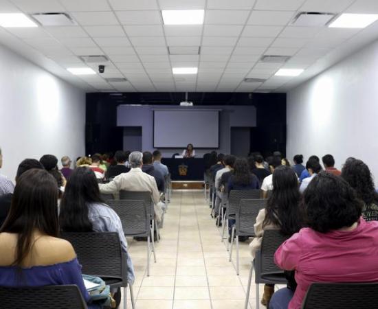 Analizan distintos tipos de arte a partir de la incertidumbre social actual (foto 3)