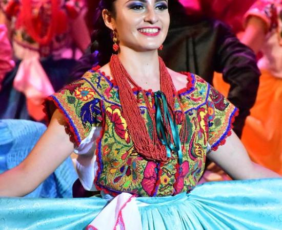 Reconocen trayectoria de la Maestra Gabriela Vega Cárdenas 2