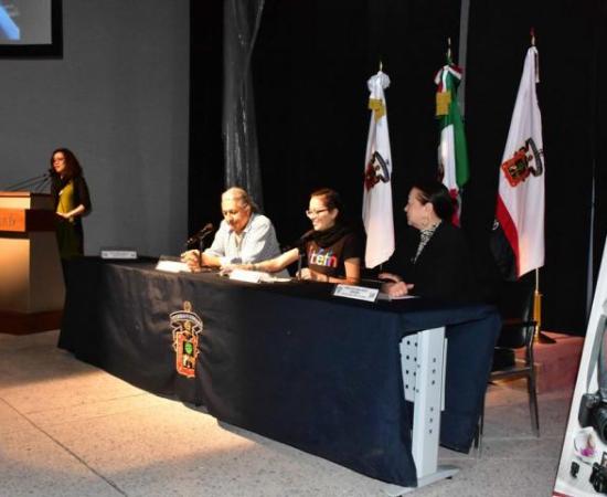 Anuncian reformas a licenciatura en fotografía_1