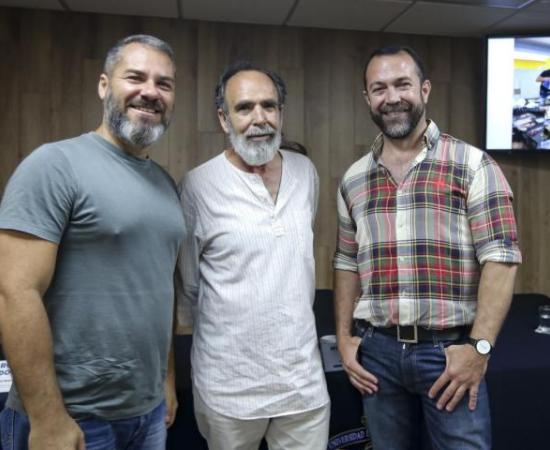 Estudiantes de Artes Visuales del CUAAD comparten experiencias con escultores de Brasil y España_1