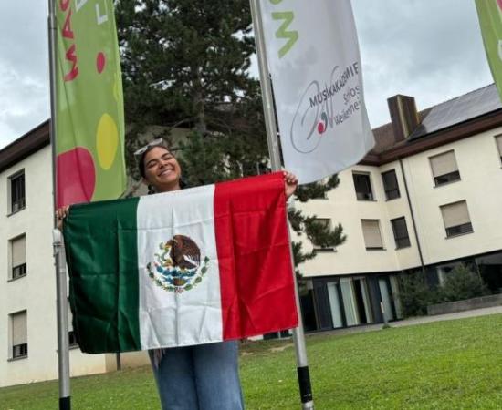 Egresada de UdeG, y tres mexicanos más, participan en el Coro Mundial de Jóvenes 1