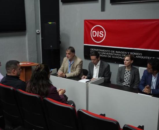 CAESA evalúa calidad de dos programas del CUAAD (foto 1)