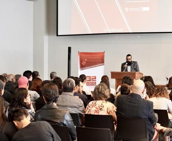 Cumple 32 años la Licenciatura en Diseño para la Comunicación Gráfica del CUAAD_1