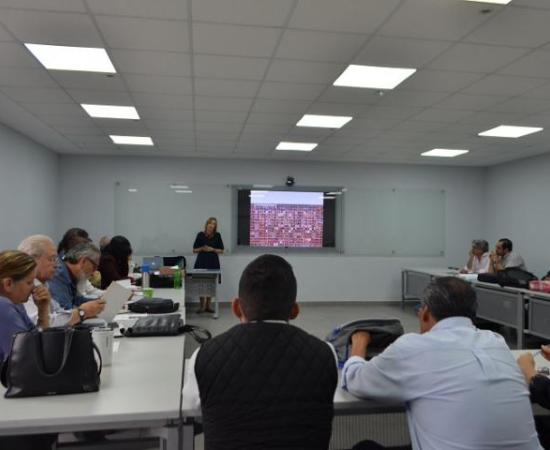 A través de diplomado promueven formación internacional de docentes del CUAAD 3