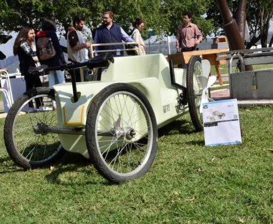 Comunidad de Diseño Industrial reconoce trayectoria del maestro Jesús López Veloz 4