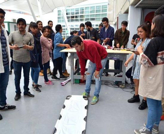 Estudiantes del CUAAD armarán y donarán camillas y equipo para damnificados por sismo (foto 3)