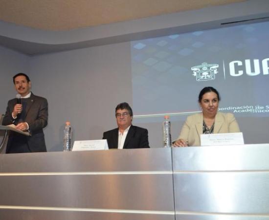 Recibe CUAAD a 128 estudiantes de intercambio (foto 1)