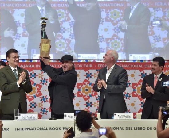  Caricaturista cubano-mexicano Ángel Boligán es homenajeado con La Catrina