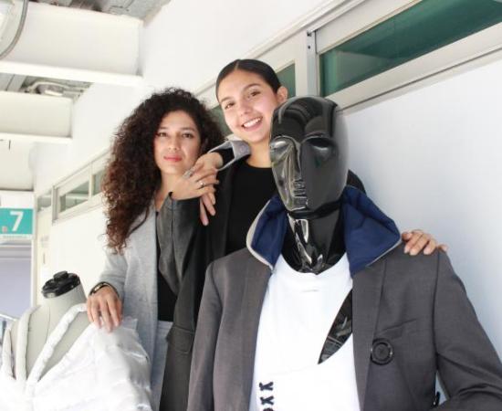 Alumnas del CUAAD logran primeros lugares en concursos nacionales de moda FOTO 1