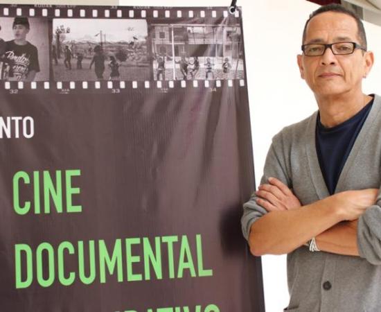 Alistan en CUAAD charla con el destacado documentalista peruano José Balado Díaz