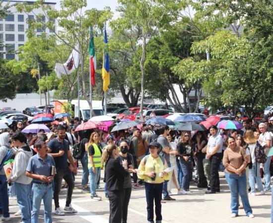 Evacúa UdeG a 238 mil personas durante Macrosimulacro Nacional 2024_2