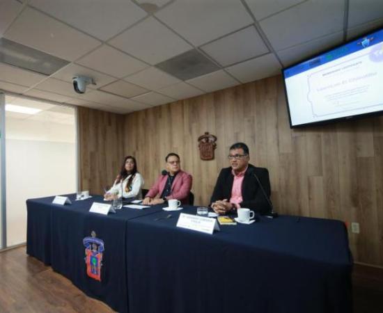 Presentan laboratorio viviente_img3